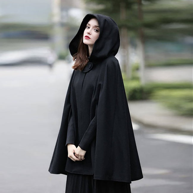 Saimwear Winter Whisper Enchanting Vintage Gothic Hooded Cloak In Fleece CH 380
