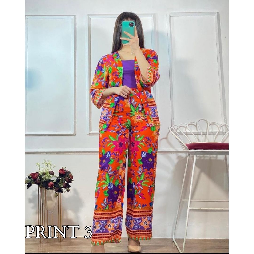 Ch # 362 - 3 Pcs Suit Swiss Lawn Dress - saimwear