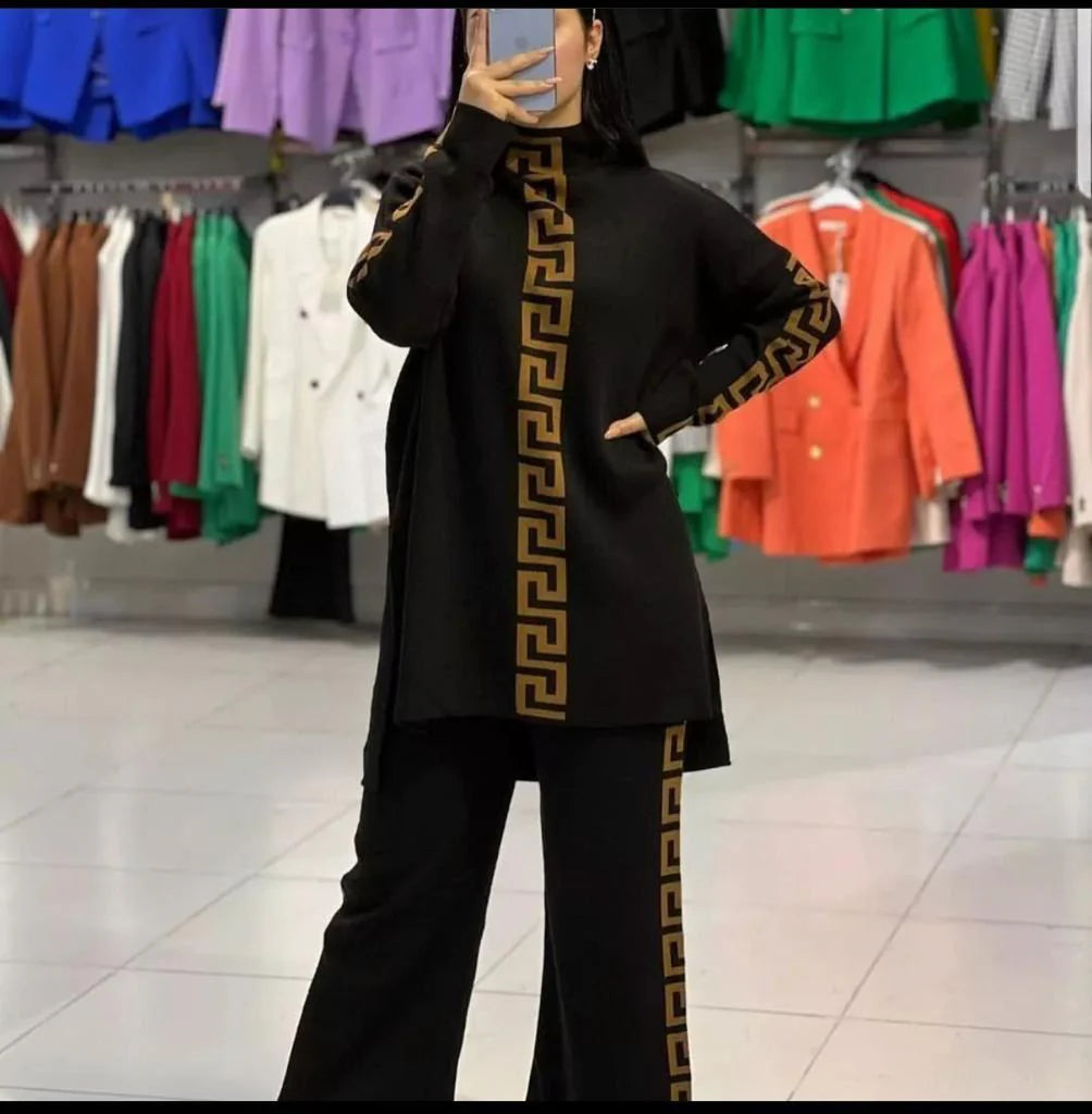 Saimwear 2 Pcs Printed Winter Outfit CH-324