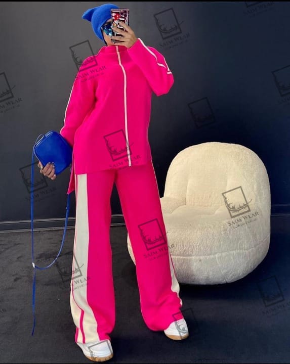 Saimwear 2 Pcs Panel Winter Outfit CH-376