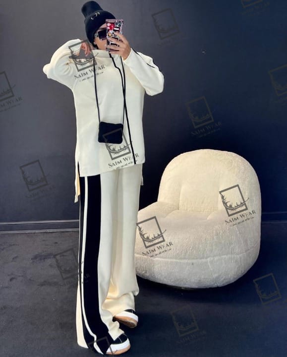 Saimwear 2 Pcs Panel Winter Outfit CH-376