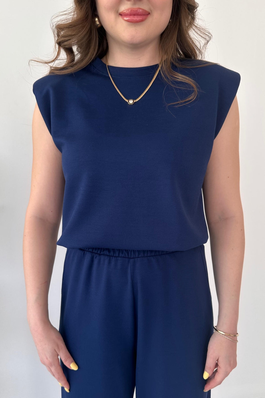 CH 561 Straight Trouser With Sleeveless Top - Saimwear