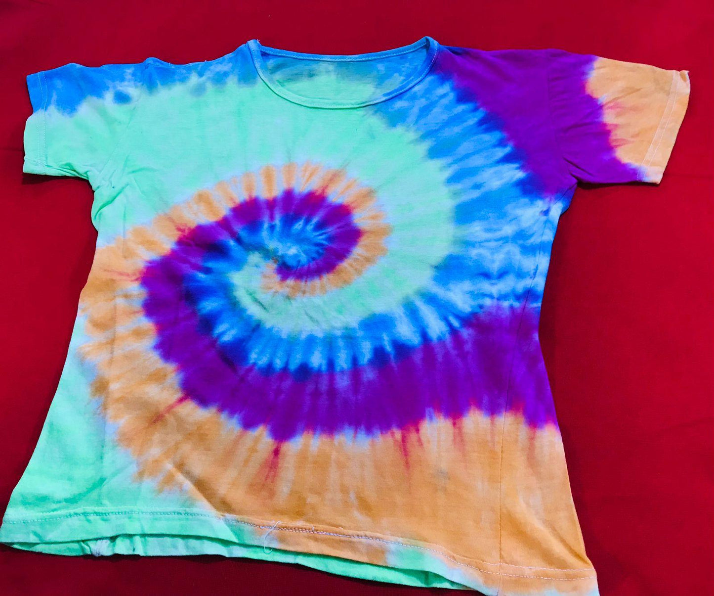 Round Neck Rainbow Tie Die - saimwear