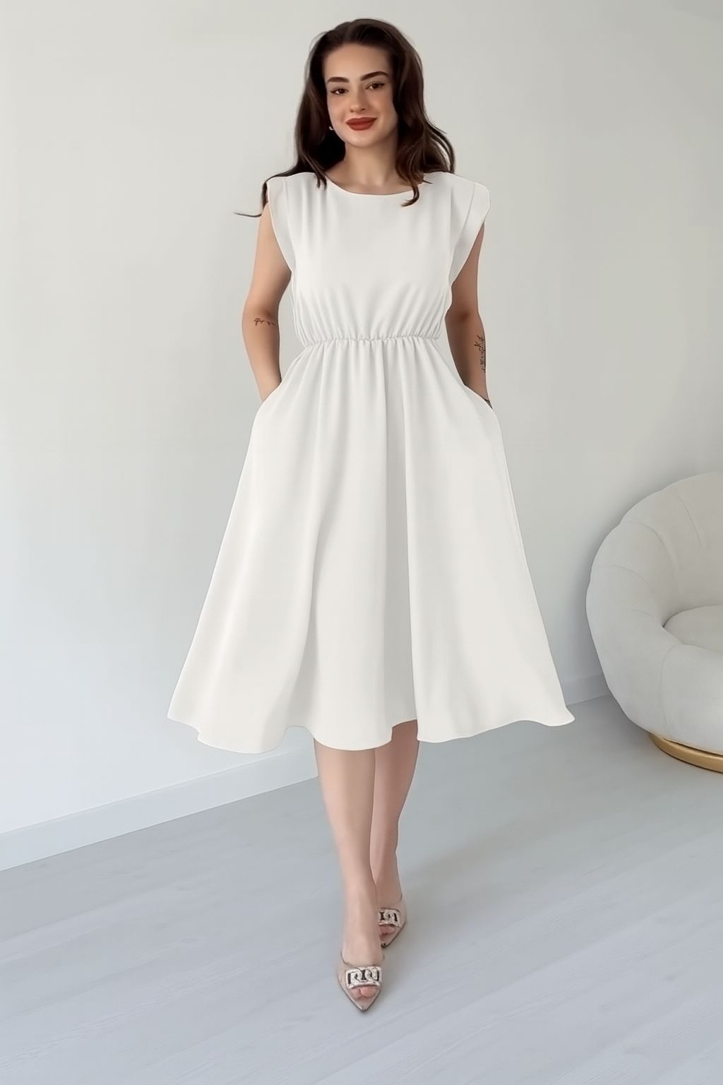CH 566 Sleeveless Flared Midi Dress | Saimwear